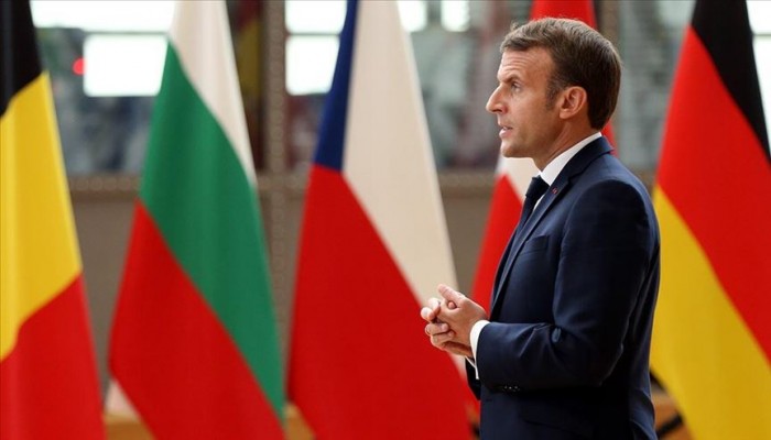 ماكرون يعُضّ يد المسلمين التي أوصلته لرئاسة فرنسا