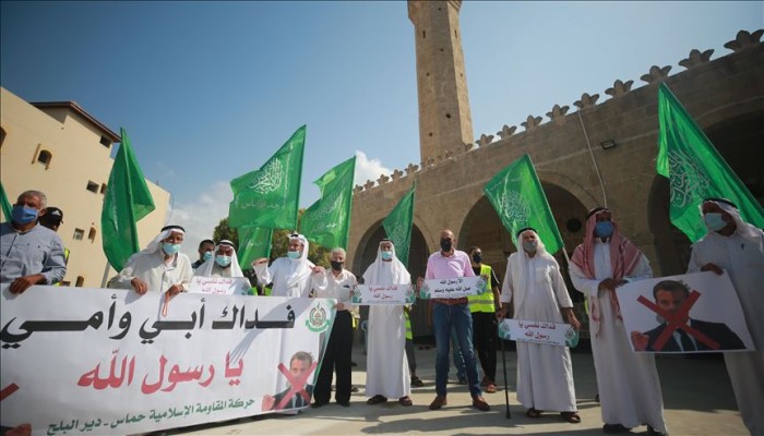 غزة.. "علماء دين" يندّدون بإساءة فرنسا للإسلام