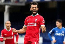 بيتر كراوتش: صلاح تطور بشكل لا يصدق وأصبح لاعب متكامل