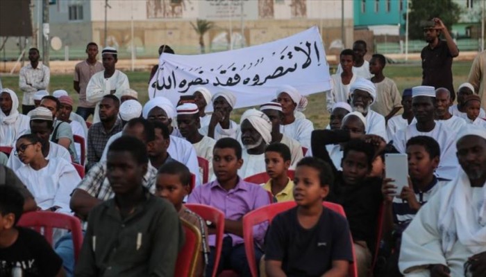 "ليلة نصرة النبي" في السودان تندد بالرسوم الفرنسية المسيئة