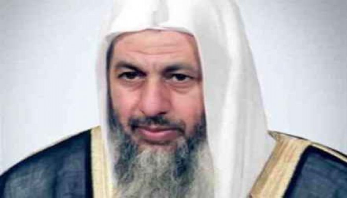 اعتقال الشيخ العدوي بعد تأييده لمقاطعة البضائع الفرنسية