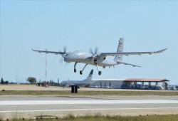 المسيّرة التركية "أقنجي" تجتاز اختبار الإقلاع والهبوط بعيد عن محطة التحكم