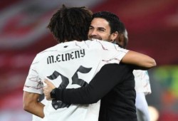 تقارير: أرسنال يدرس تجديد عقد النني