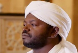 وفاة القارئ السوداني الشيخ نورين و3 من حفظة القرآن في حادث سير