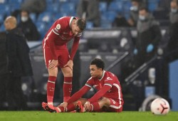 ليفربول يتلقى ضربة موجعة أخرى في دفاعاته