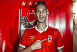 رسمياً.. الأهلي يضم المغربي بدر بانون حتى 2024