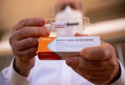 7 أشياء يجب أن تعرفها عن لقاح كورونا الجديد
