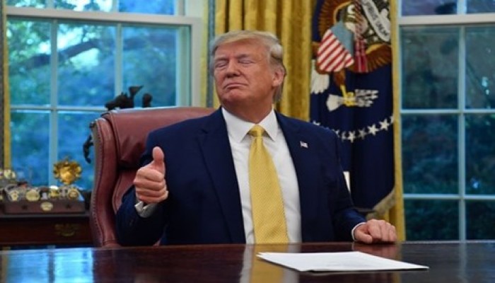 لأول مرة ترامب يعترف بالهزيمة ثم يتراجع.. وفريق بايدن يعلق