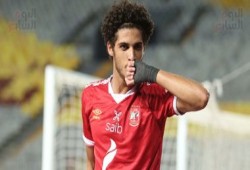 الأهلي يوافق على بيع أحمد الشيخ لبيراميدز والتراجع عن ضم فاروق