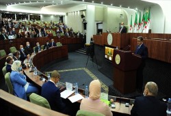 غرفة برلمانية جزائرية تقر قانونا يعاقب مختطفي الأطفال بالإعدام