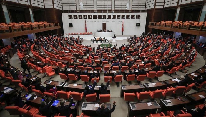 البرلمان التركى يوافق على إرسال قوات إلى أذربيجان