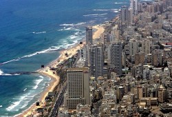 الإمارات تبحث عن عقارات "فخمة" في "تل أبيب"