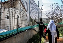 استنكار فلسطيني واسع لقرار أمريكي حول منتجات المستوطنات