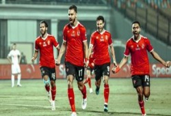 قفشة ومروان محسن يقودان هجوم الأهلى أمام الاتحاد فى نصف نهائى كأس مصر