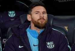 ميسي يغيب عن مباراة برشلونة بدوري الأبطال
