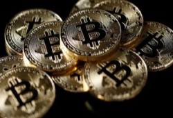 سعر البيتكوين يتجاوز 19783 دولارا ويصل إلى أعلى مستوى