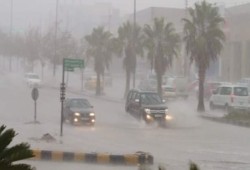 غدا شبورة بأغلب الأنحاء وأمطار بالسواحل الشمالية والصغرى بالعاصمة 13 درجة