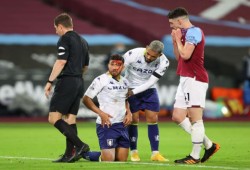 "إصابة في المران" تبعد تريزيجيه عن أستون فيلا 3 أسابيع