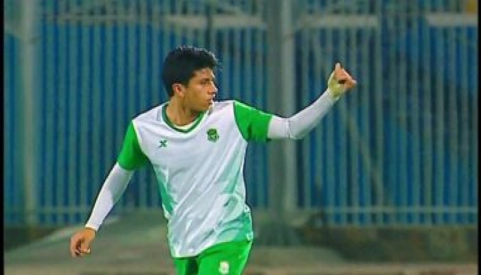 الاتحاد السكندرى يرفض معاقبة عمار حمدى بعد "إشارة" مباراة بيراميدز