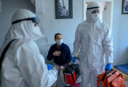 تركيا تسجل 218 وفاة بكورونا