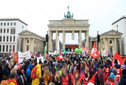 ألمانيا.. موظفون حكوميون يواصلون إضرابًا لزيادة الأجور