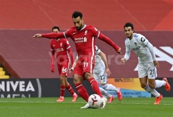 صديق مقرب لكومان: صلاح ضمن أهداف برشلونة