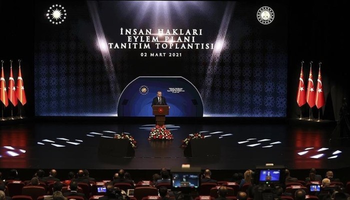 أردوغان يكشف عن مبادئ خطة عمل حقوق الإنسان في تركيا