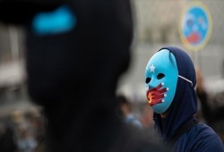 الأويغور يطالبون السويد باعتبار معاملة الصين لهم "إبادة جماعية"