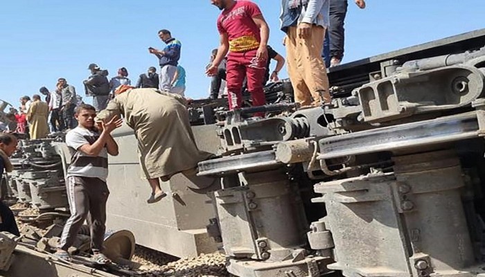تعرف على فواجع القطارات.. أخرها حادثة سوهاج في عهد السيسي
