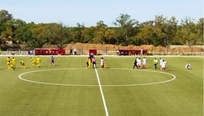 وفاة لاعب كرة قدم بالمغرب أثناء المباراة