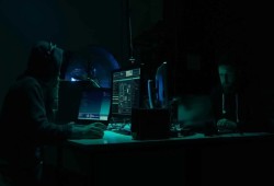 FBI يخترق مئات الحواسيب عن بُعد لحمايتها