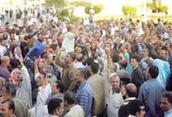 عمال «غزل المحلة» يمهلون الحكومة حتي عيد الأضحي لتنفيذ مطالبهم
