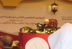 العلامة الشيخ القرضاوي: نريد من يحيا لله .. وليس فقط من يموت