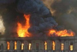 مقارنات ومفارقات : بقلم  دكتور  علاء الدين عباس