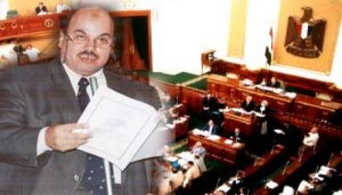 حسن يطالب شيخ الأزهر طنطاوى بالاعتذار عن مصافحة السفاح ''بيريز''