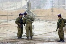 إصابة ستة جنود إسرائيليين(حالة أحدهم خطيرة) بإطلاق قذائف على قاعدة عسكرية