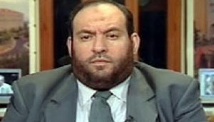 حماس: من يصافح سفاح قانا لا يجوز أن يصبح واعظاً للحركة المجاهدة