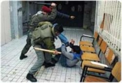 أجهزة عباس تحاول اغتيال مجاهد قسامي في مخيم بلاطة