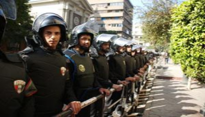 تقرير بأحداث المظاهرة الحاشدة والتى فرقتها جحافل الأمن المركزى