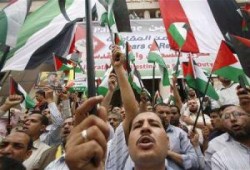 مظاهرة حاشدة للمحامين في مصر أمام نقابتهم العامة تضامناً مع غزة