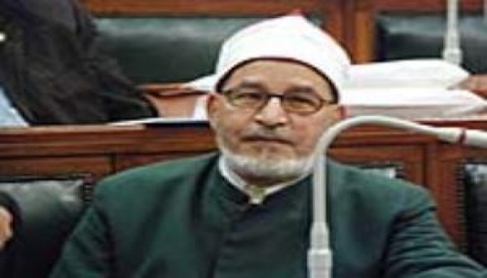 عسكر :- النظام المصري اصبح مفضوحا لمنعه وقفة علماء الأزهر.... ويعتبره دليل ضعف النظام المص