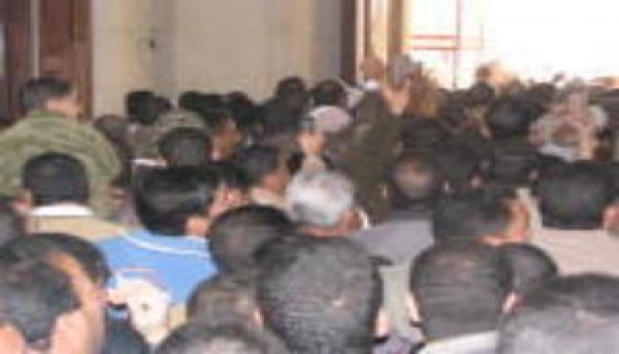 جمعة الغضب ... المظاهرات تعم ارجاء مصر