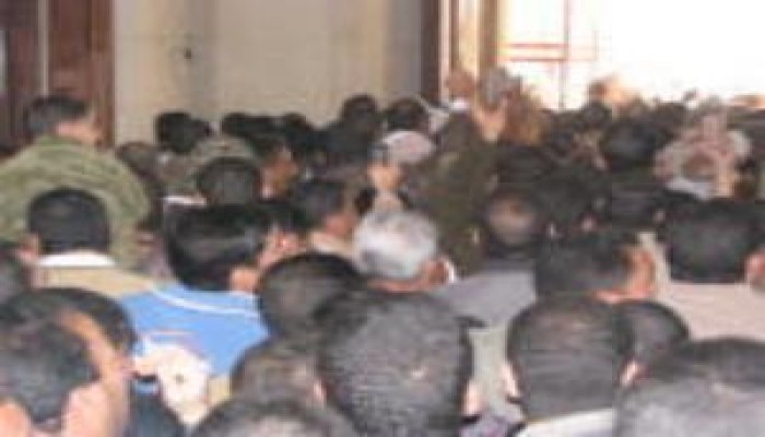 جمعة الغضب ... المظاهرات تعم ارجاء مصر