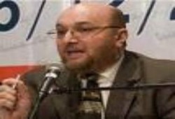 عبّاس الشريك في قتل الناس .. بقلم/ إبراهيم حمامى