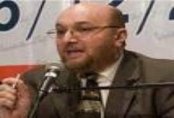 عبّاس الشريك في قتل الناس .. بقلم/ إبراهيم حمامى