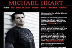 مايكل هارت يغني 'لن نركع' من أجل الفلسطينيين في غزة