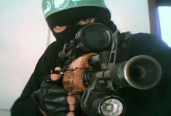 الأوبزرفر: مكانة حماس في غزة لم تمس بل تحسنت