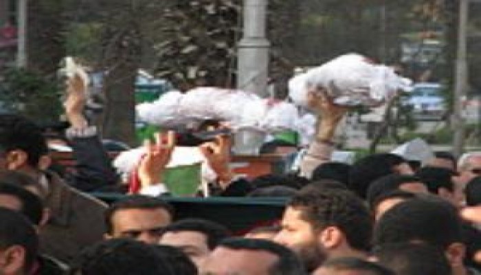 بناءاً على دعوة فضيلة المرشد .. الآلاف يتظاهرون بالقاهرة ضد التهديدات الصهيونية لغزة