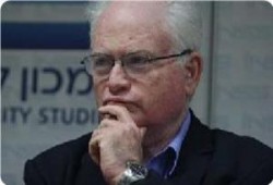 "معاريف": أولمرت يقيل "جلعاد" من منصبه كمبعوث للمفاوضات مع مصر