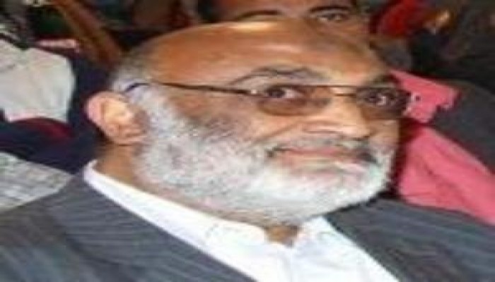 بأية لغة يتحدث هؤلاء ؟؟ .. مقالة لمعتقل الإخوان الأستاذ عبد العزيز النجار